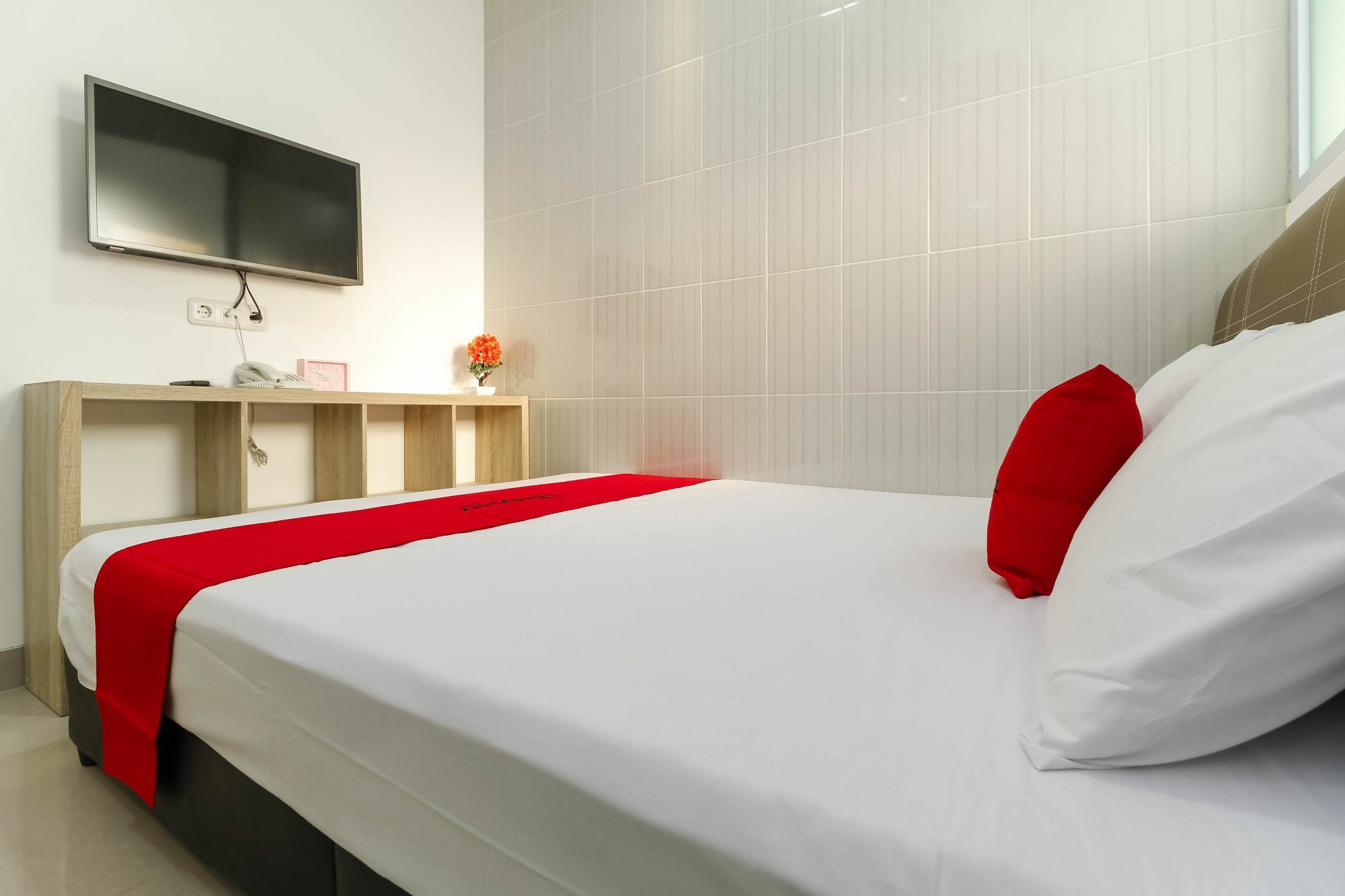 فندق Reddoorz Near Nagoya Hill Batam المظهر الخارجي الصورة