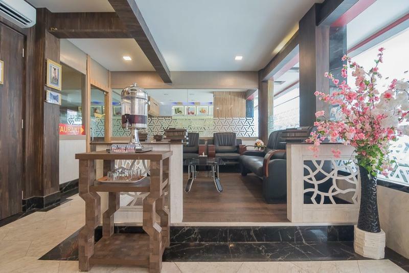 فندق Reddoorz Near Nagoya Hill Batam المظهر الخارجي الصورة