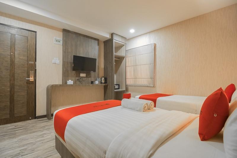 فندق Reddoorz Near Nagoya Hill Batam المظهر الخارجي الصورة